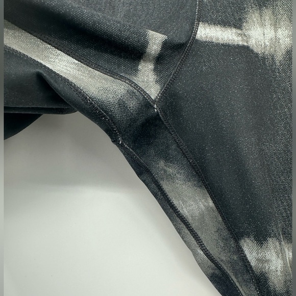 NIKE WOMEN'S DRI-FIT ONE LUXE MID-RISE PRINTED TRAINING LEGGINGS Sz M - Picture 13 of 16